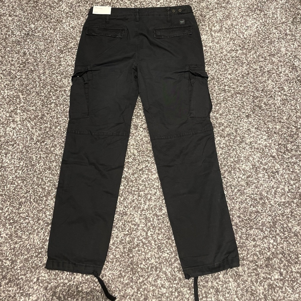 American Eagle Outfitters Black Cargo Pant - Picture 2 of 11